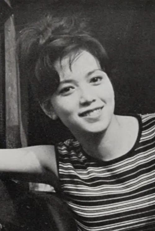 Маюми Нагиса